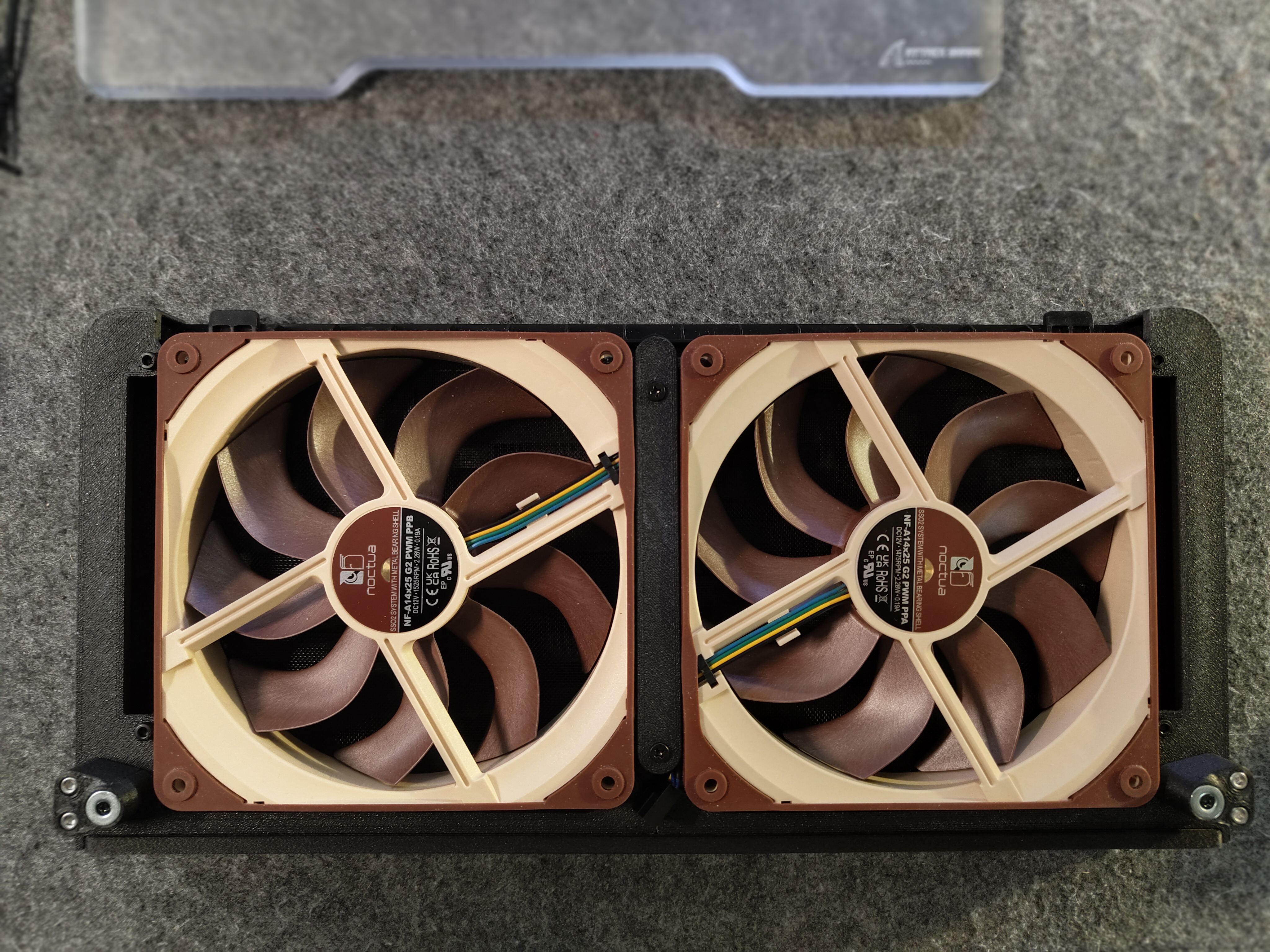 Jonsbo N5 Front 140mm Fan Mount - photo 2
