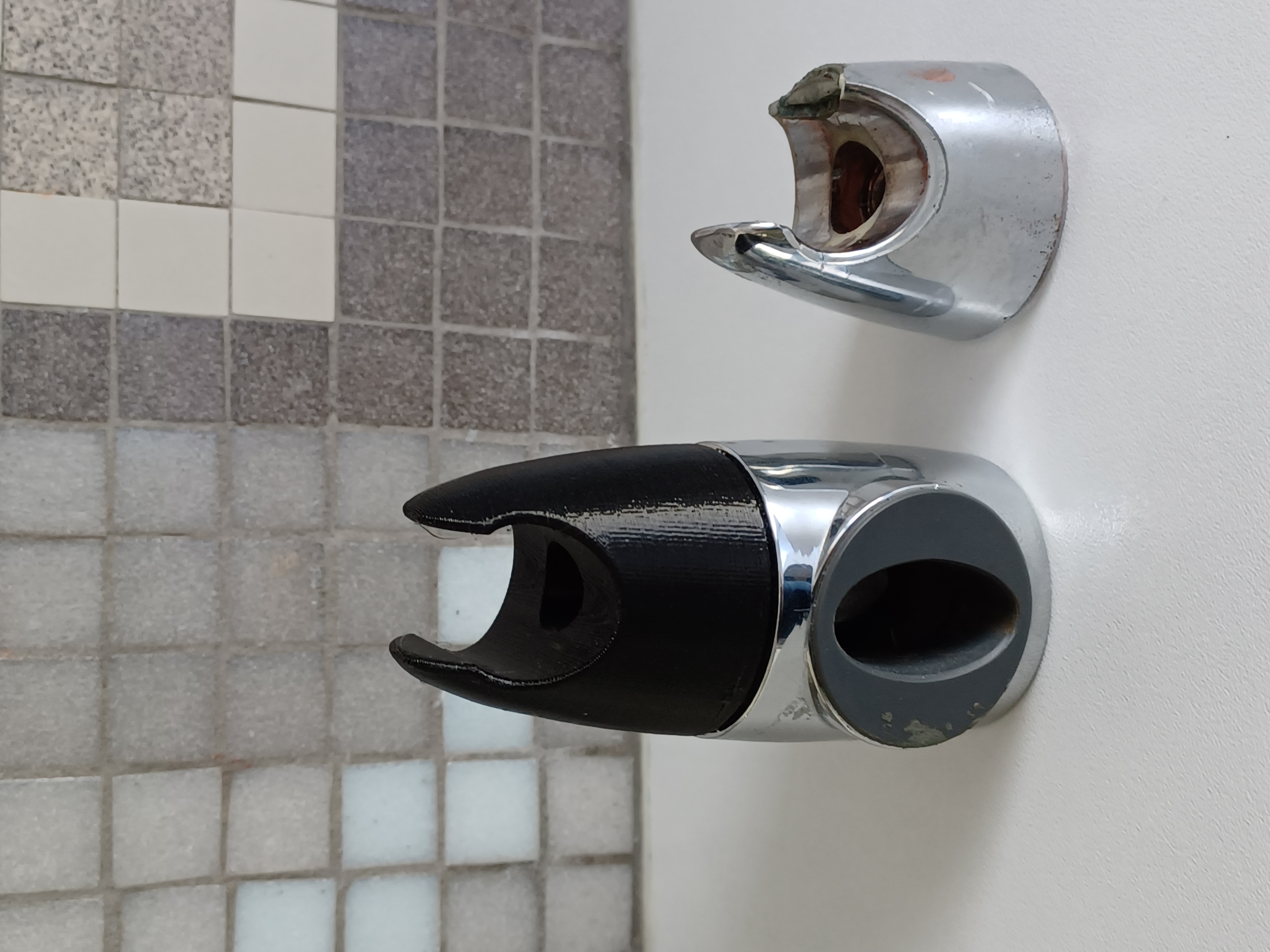 Replacement shower head clamp / holder - photo 2