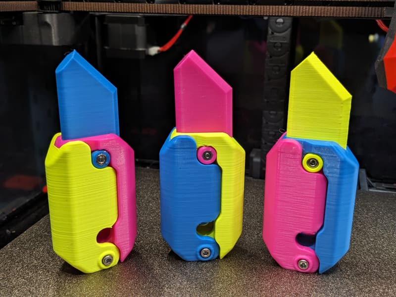 TikTok Gravity Knife Fidget Toy Medium Size - Customizable