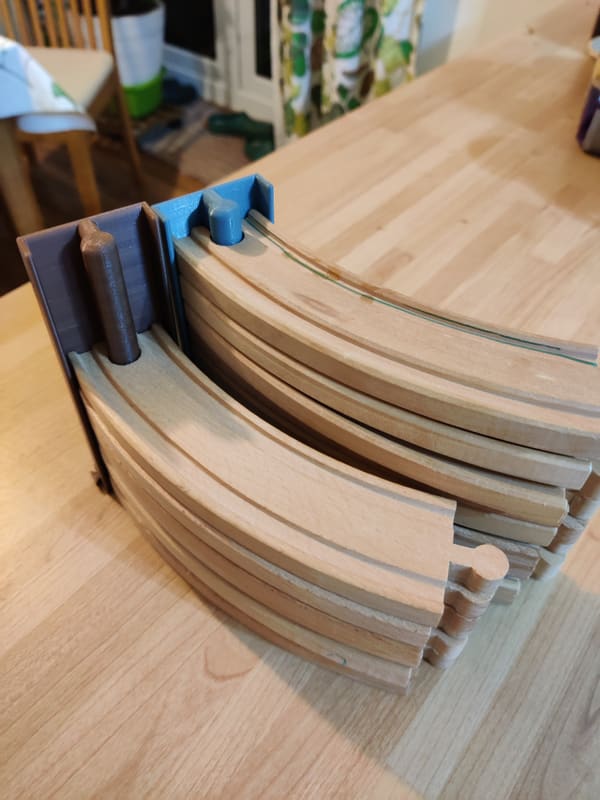 Wood train tracks organizer